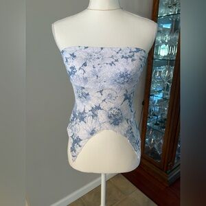Urban Renewal strapless Floral Lace Top in Blue and White